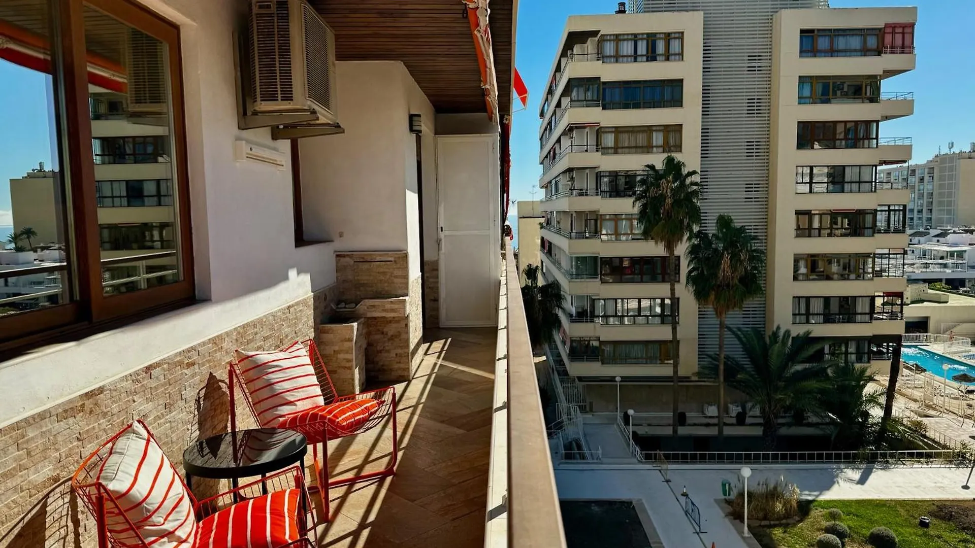 Modern Apartment In La Nogalera Torremolinos Spain