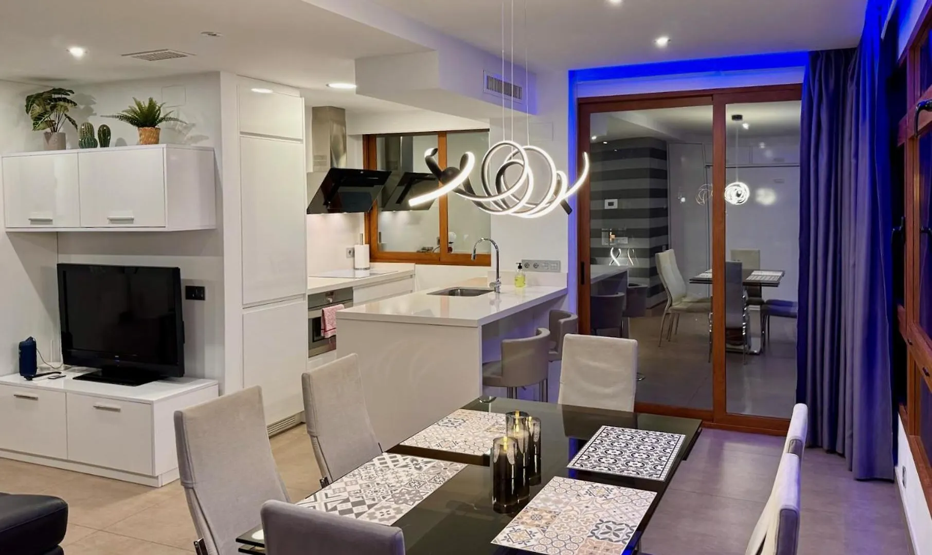 Modern Apartment In La Nogalera Torremolinos Spain
